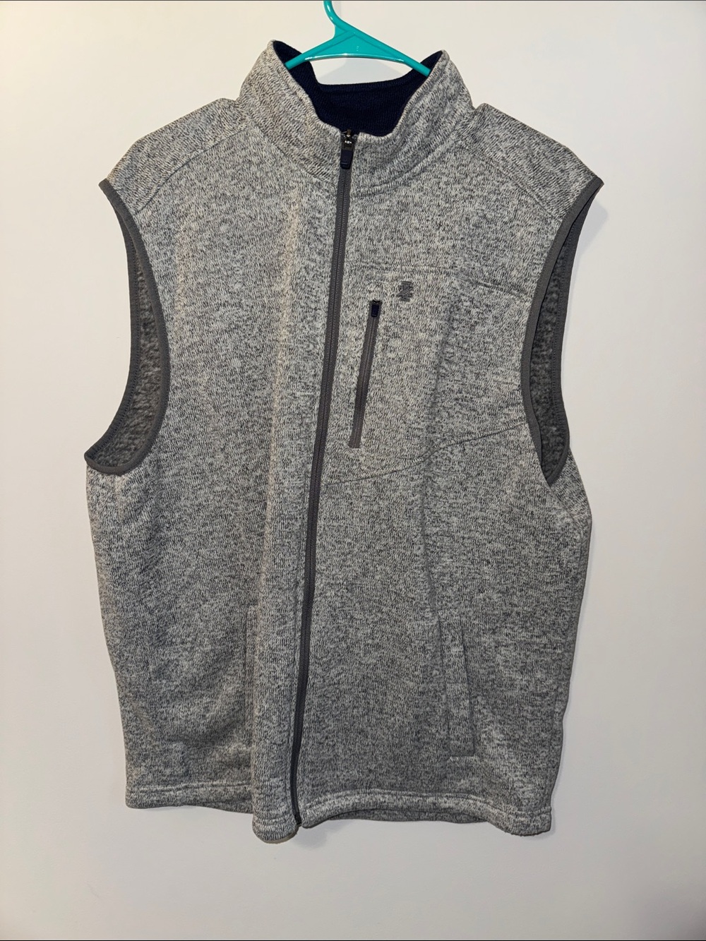 Izod Gray Heather Full-Zip Fleece Vest
